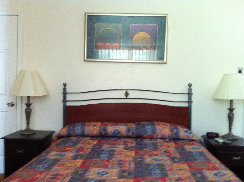 Golden Chain Motel Грасс-Валли Номер фото